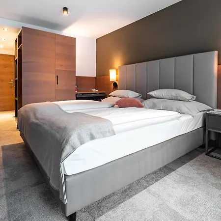 Szálloda Hohe Salve Sportresort, 4 Sterne Superior Hopfgarten im Brixental